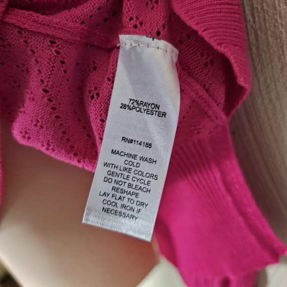 89th + Madison Fushia Pink Drop Shoulder V-Neck Knit Sweater Size Women's 2X NEW - Picture 11 of 11